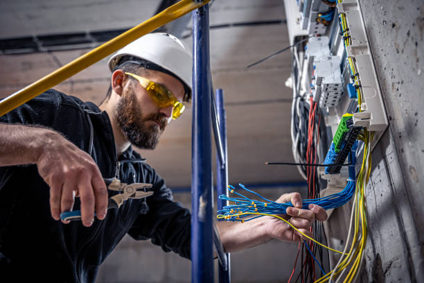 Best Best Electricians Near Me  in Pleasant Hill, OH